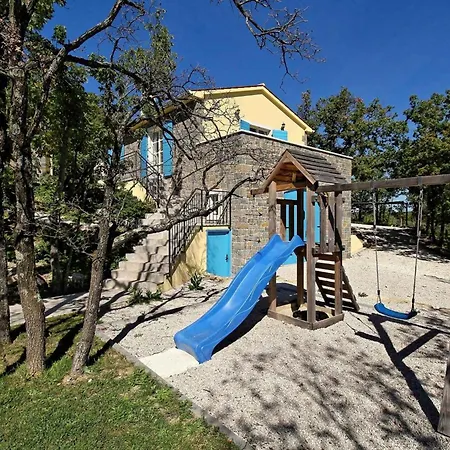 Holiday home In - Istrien 49831 Trviz